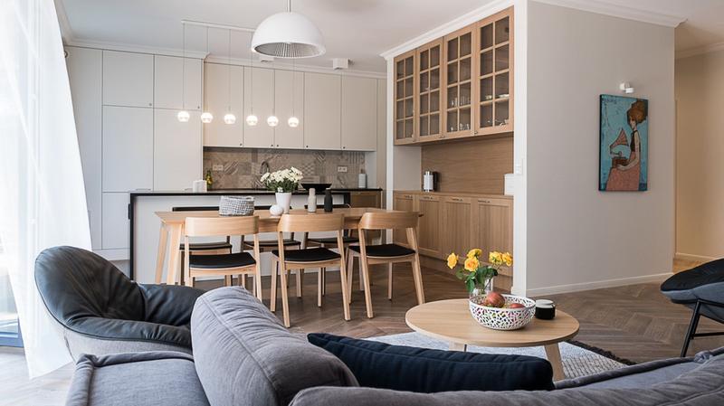 Jak urządzić apartament lub mniejsze mieszkanie, aby stało się przytulnym azylem?