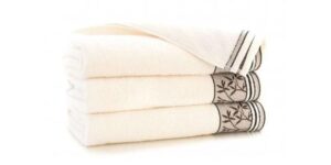 Zadbaj o swoje ręczniki: jak odpowiednio je pielęgnować i przedłużyć ich żywotność