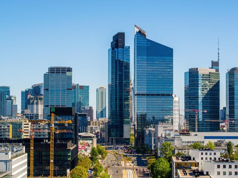 Najpiękniejsze biurowce w Polsce: Top 5, które budzą zachwyt