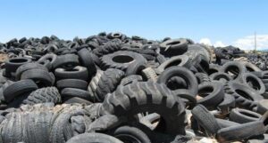 Kreatywne wykorzystanie starych opon: 10 inspirujących pomysłów na nowe życieײַ