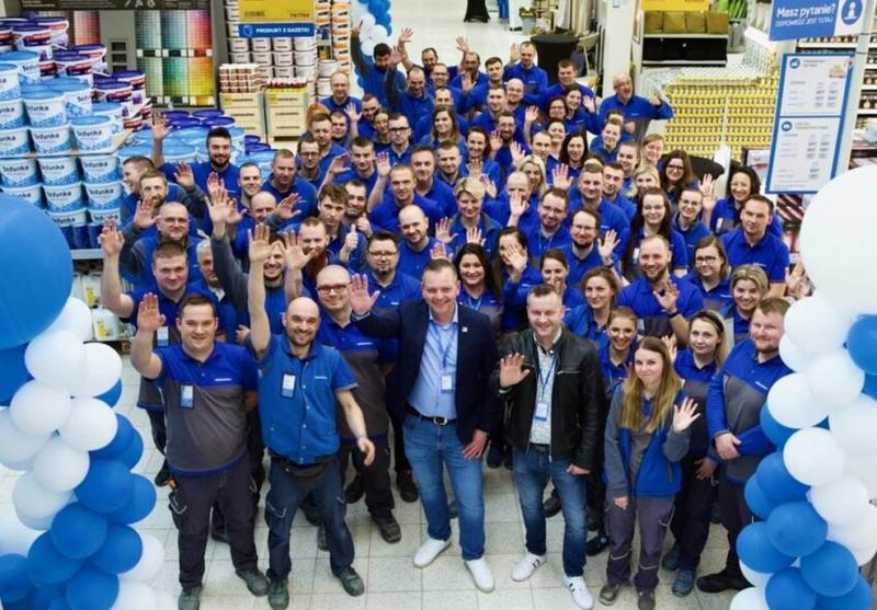 Praktyczny poradnik: Jak skutecznie zwrócić towar w Castoramie?