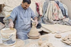 Zanurz się w ceramiczny świat: krótki przewodnik po najnowszych trendach